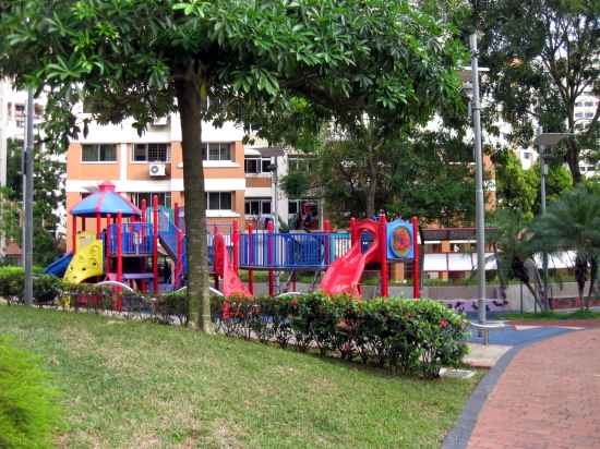 Blk 554 Hougang Street 51 (Hougang), HDB 4 Rooms #239102